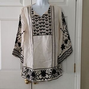 Chico's cream and black embroidered angle sleeve blouse tunic Sz 2 Sz M EUC